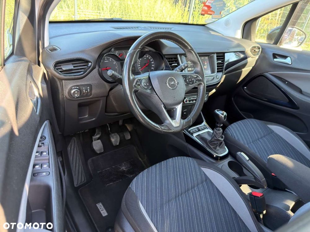 Opel Crossland X - 18