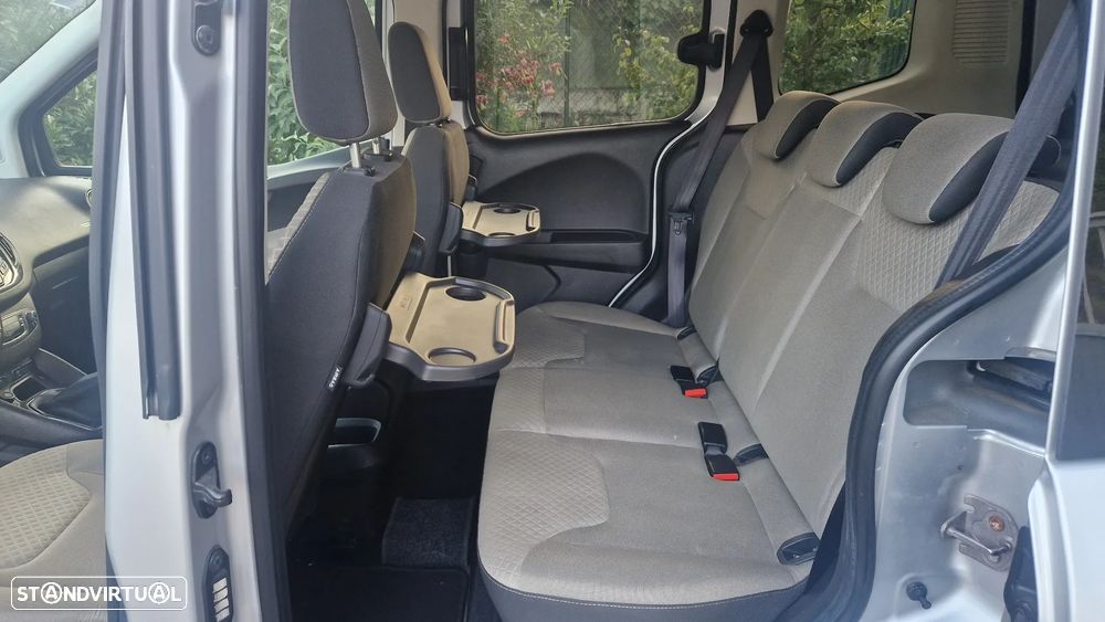 Ford Tourneo Courier 1.0 EcoBoost Titanium - 13