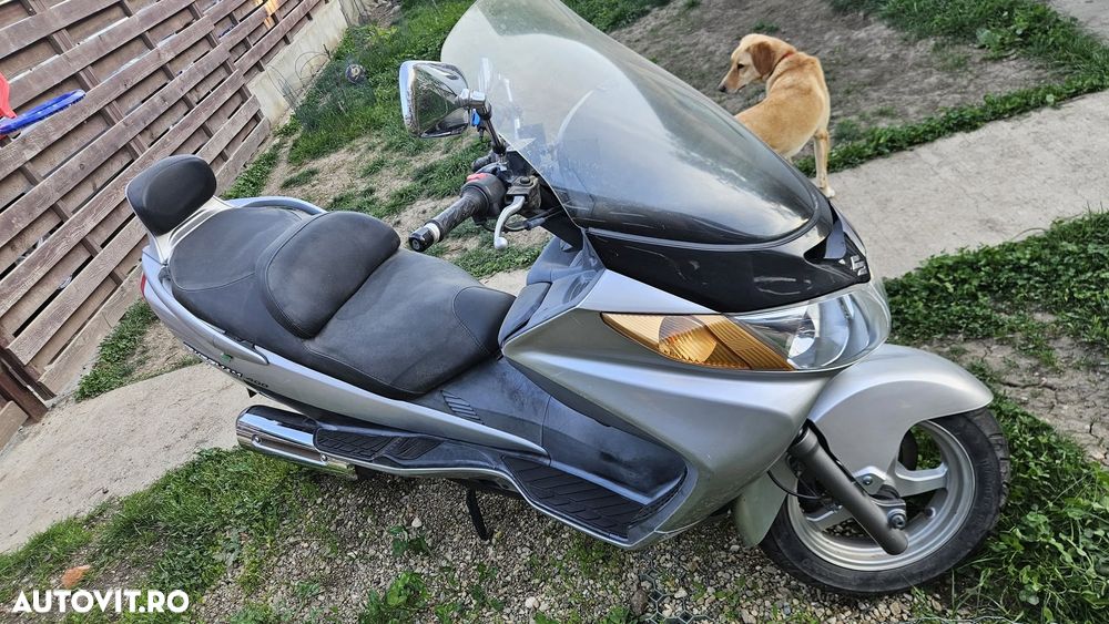 Suzuki AN 400 Burgman - 1