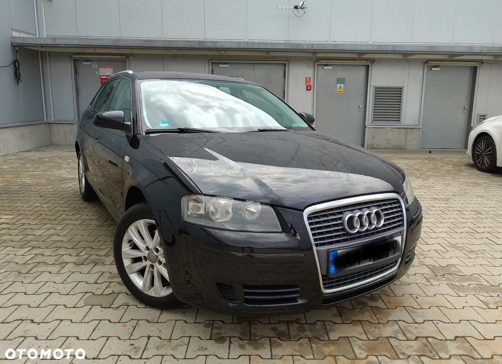 Audi A3 Sportback - 3