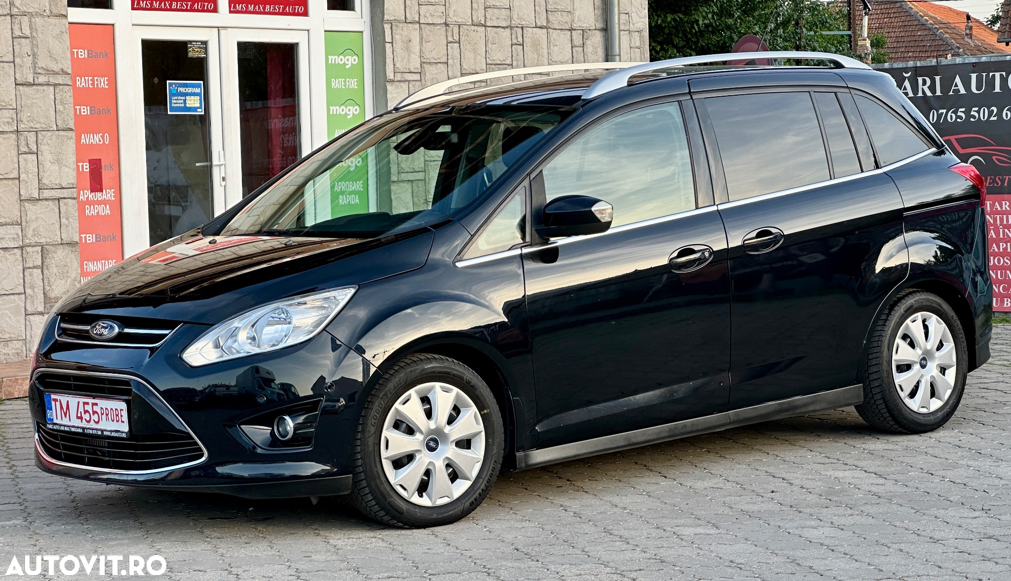 Ford Grand C-Max 1.6 TDCi Titanium - 25