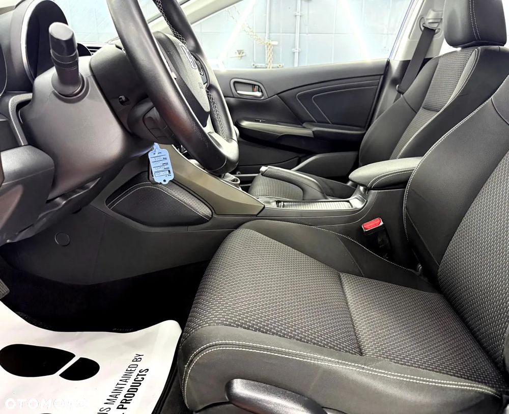 Honda Civic 1.8 i-VTEC Sport Black Edition - 22
