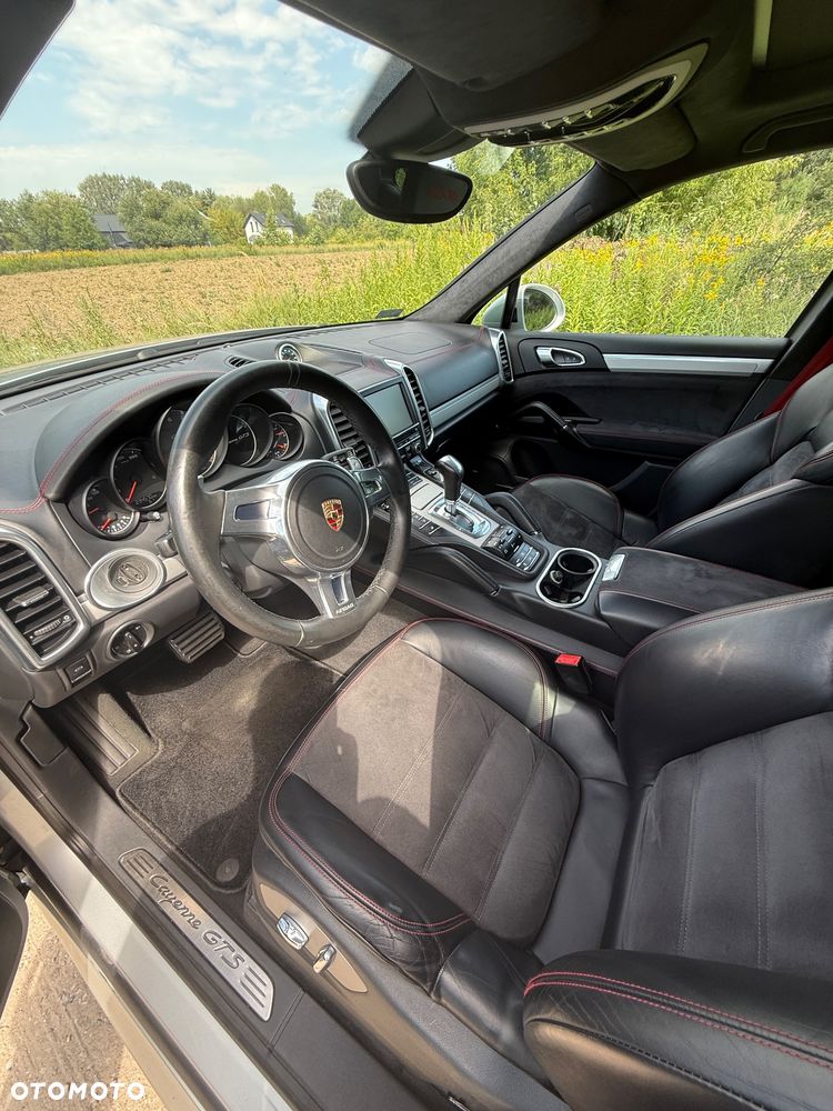 Porsche Cayenne - 11