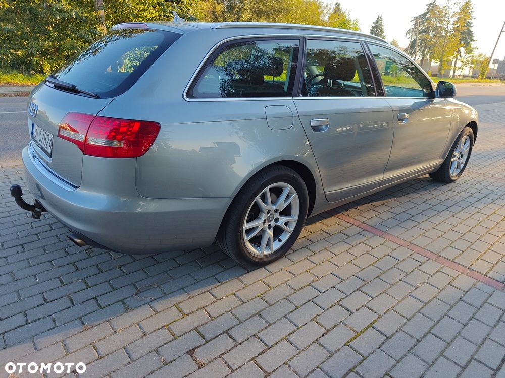 Audi A6 Avant - 10