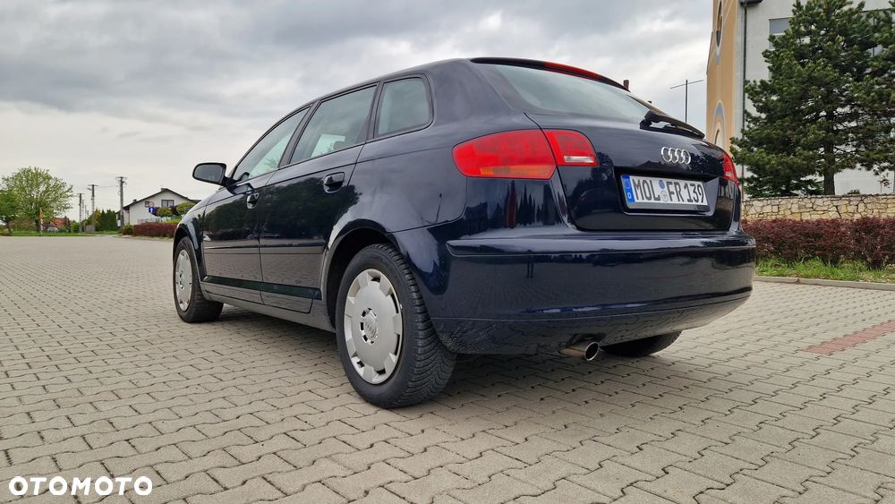 Audi A3 Sportback 1.6 Attraction - 8