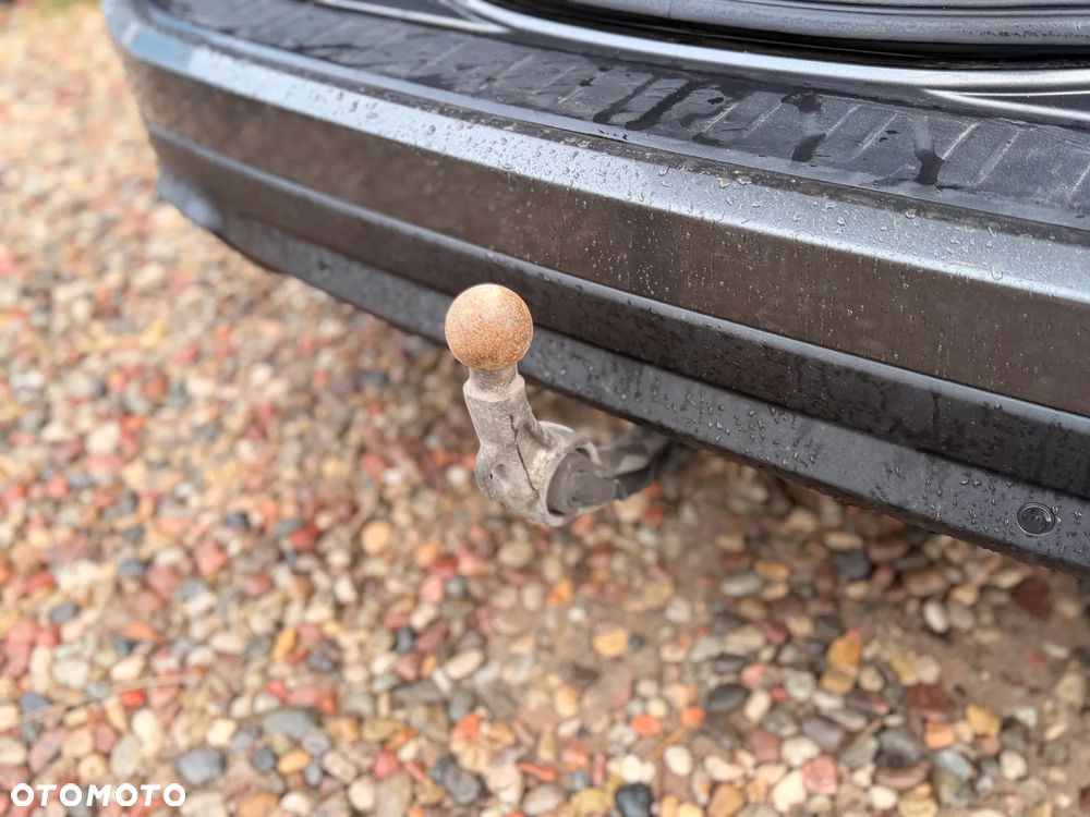 Ford S-Max 2.0 TDCi 4WD Titanium PowerShift - 36