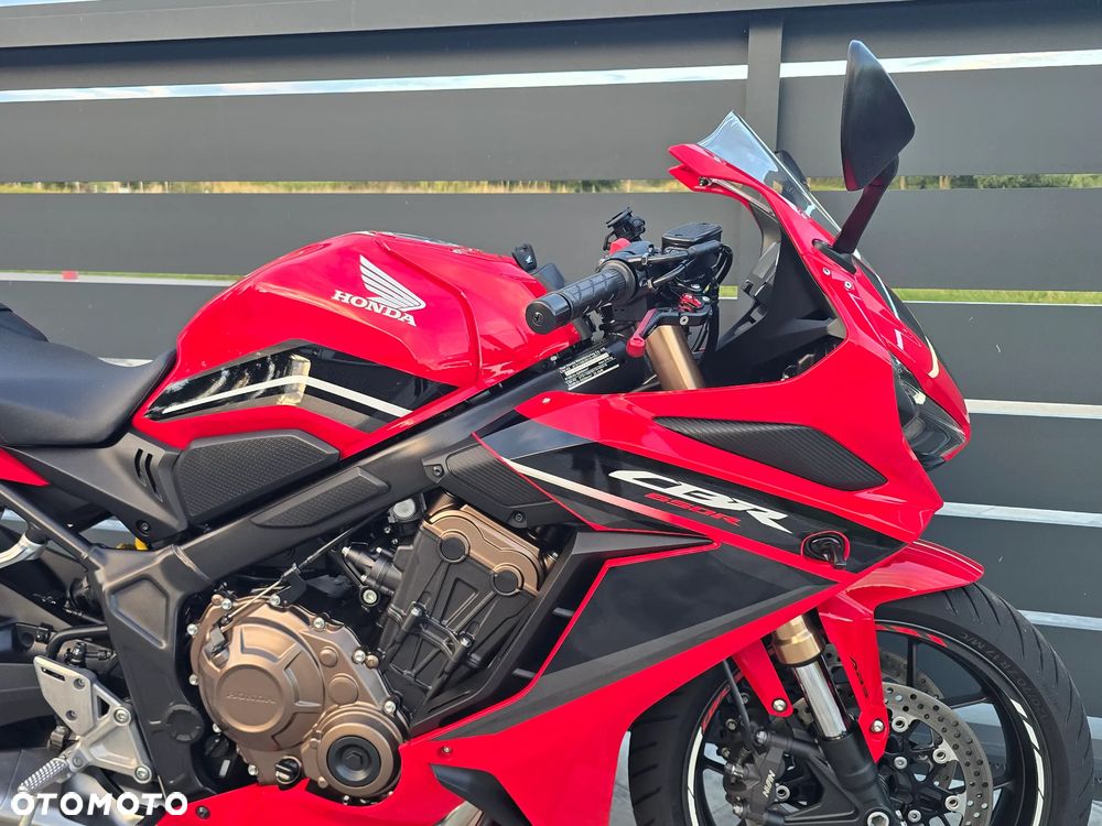 Honda CBR - 11