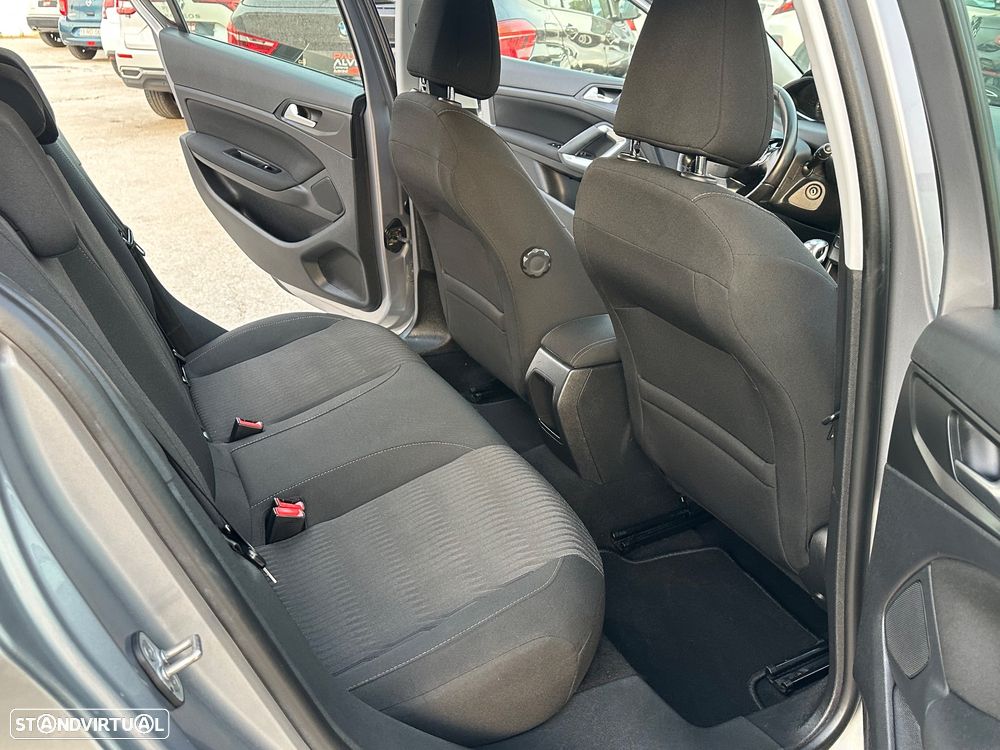 Peugeot 308 BlueHDi FAP 120 Stop & Start Active - 28