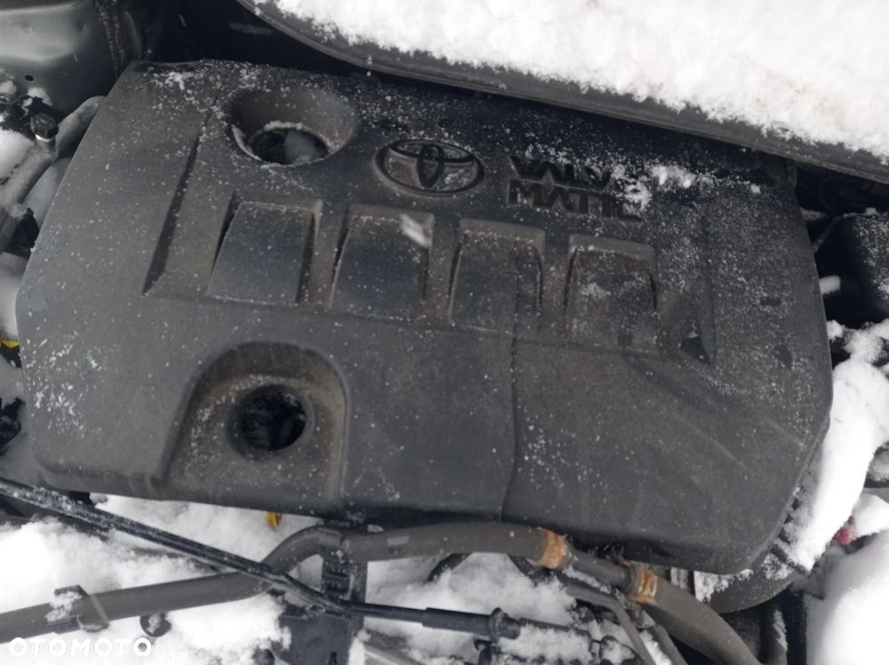 TOYOTA AURIS II 1.6 BENZYNA SILNIK KOMPLETNY 1ZR - 1
