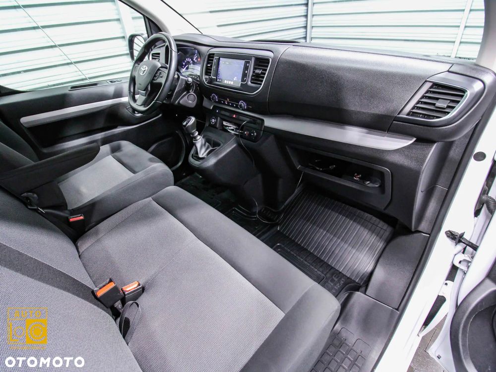 Toyota Proace Verso 2.0 D4-D Long Family - 11