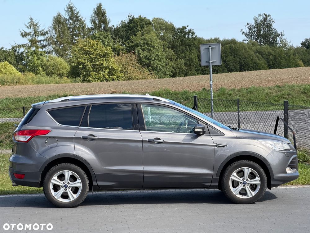 Ford Kuga 2.0 TDCi 4x4 Titanium - 9