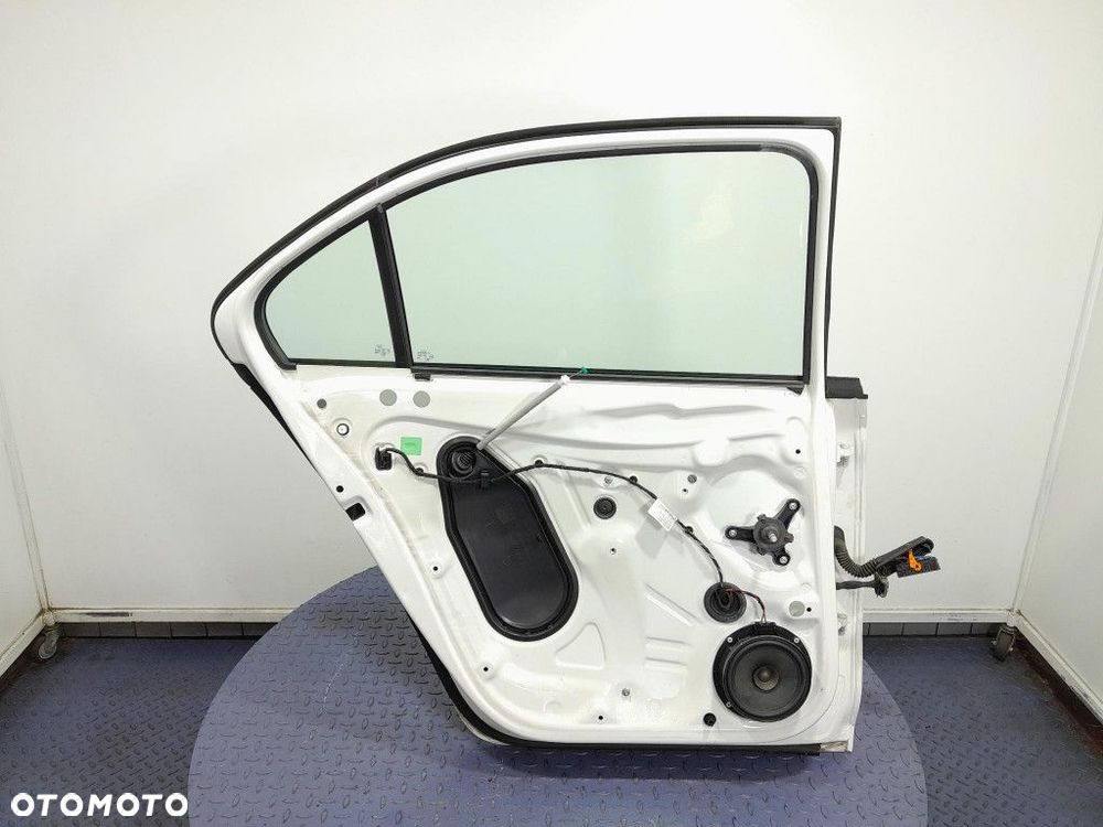 SEAT TOLEDO IV DRZWI TYŁ TYLNE LEWE LF9E - 7