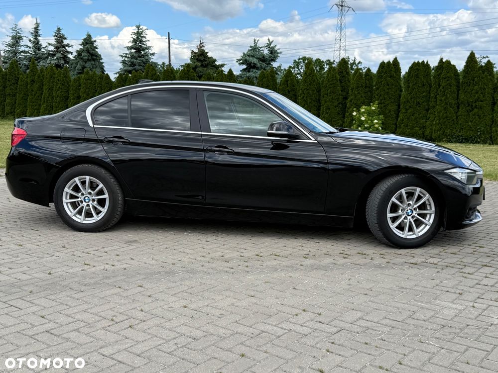 BMW Seria 3 - 16