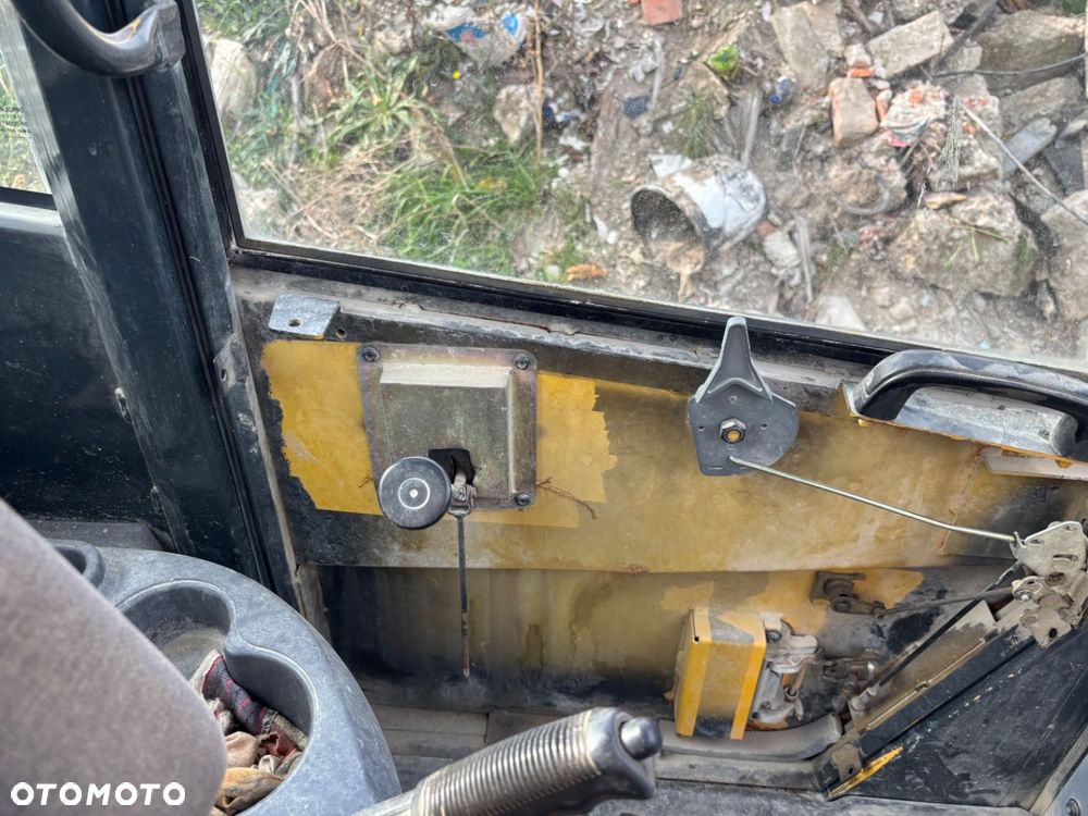 Komatsu Wa 250-5H - 11