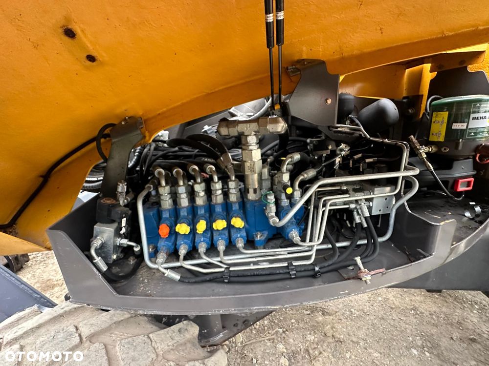Mecalac Koparka Kołowa MECALAC 12MTX 12 MTX - 16
