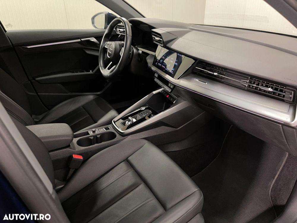 Audi A3 Sportback 40 S tronic design - 13