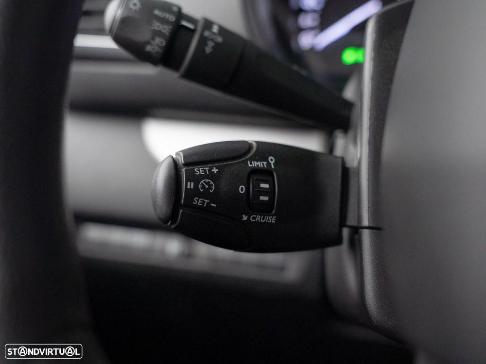 Peugeot Traveller - 14