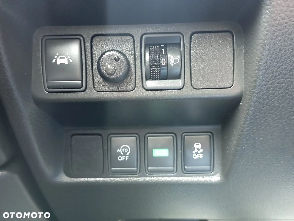 Nissan Qashqai 1.2 DIG-T N-Connecta Xtronic EU6 - 21