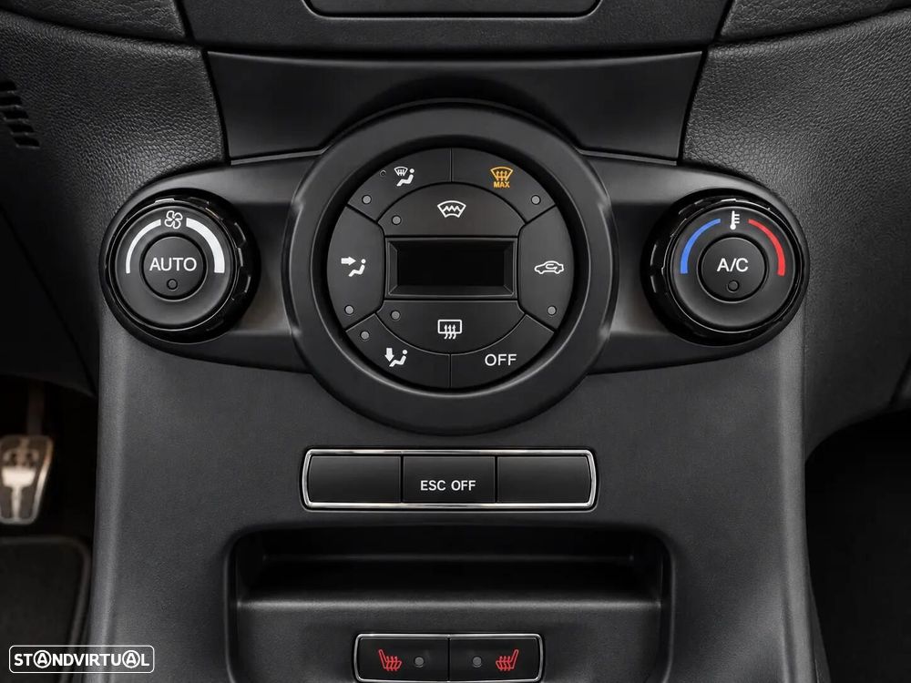 Ford Fiesta 1.6 EcoBoost c/ Pack Pele Desportiva ST - 21
