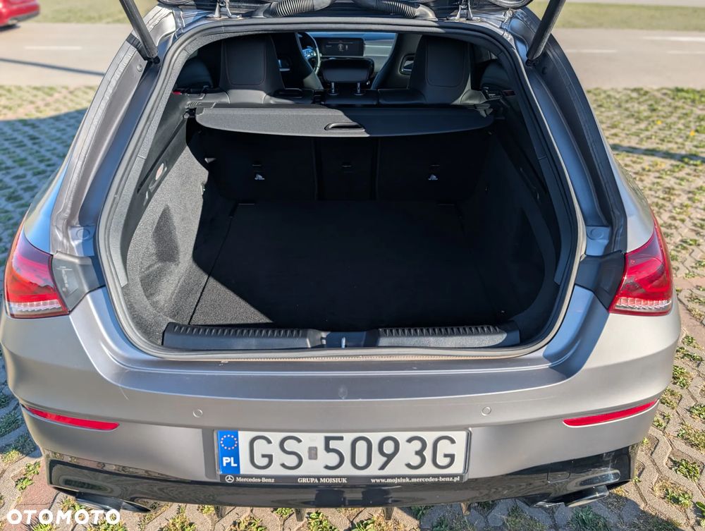 Mercedes-Benz CLA - 22
