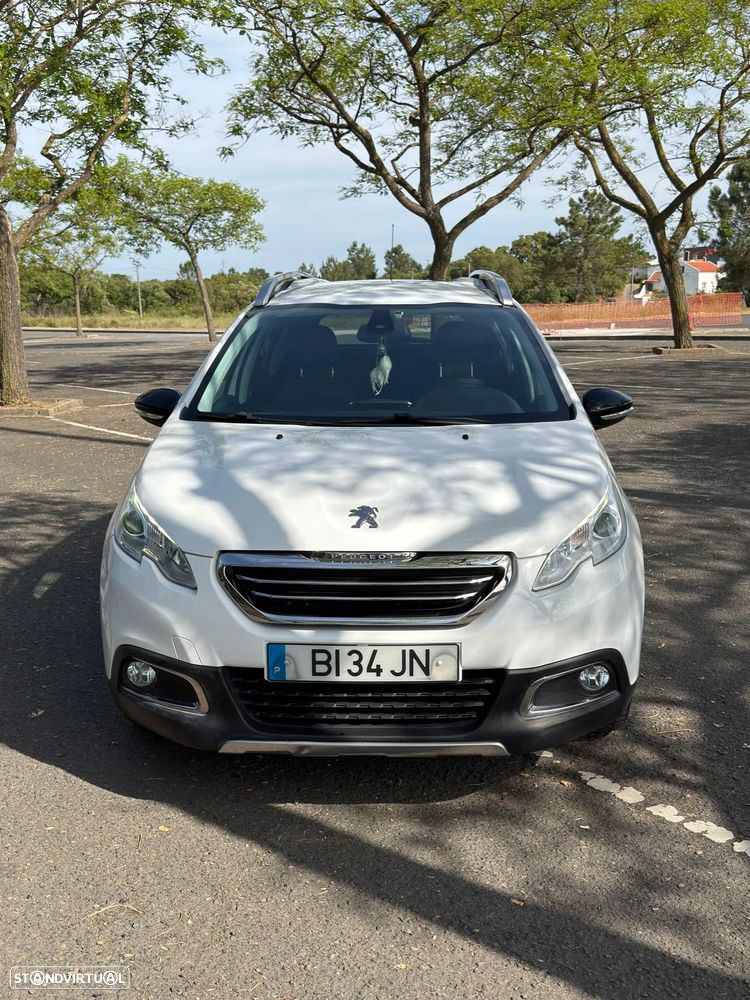 Peugeot 2008 1.2 PureTech Allure - 1