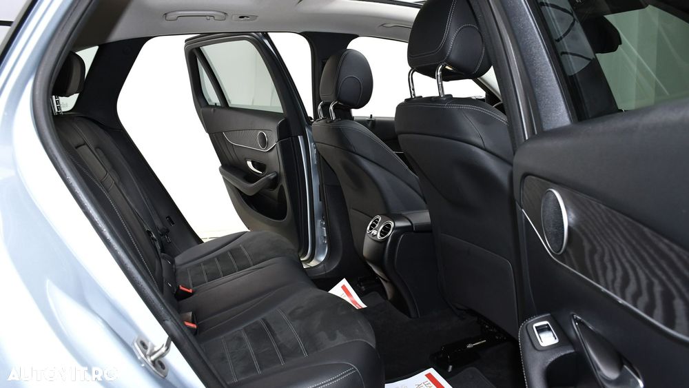 Mercedes-Benz GLC 300 de 4Matic 9G-TRONIC AMG Line - 11