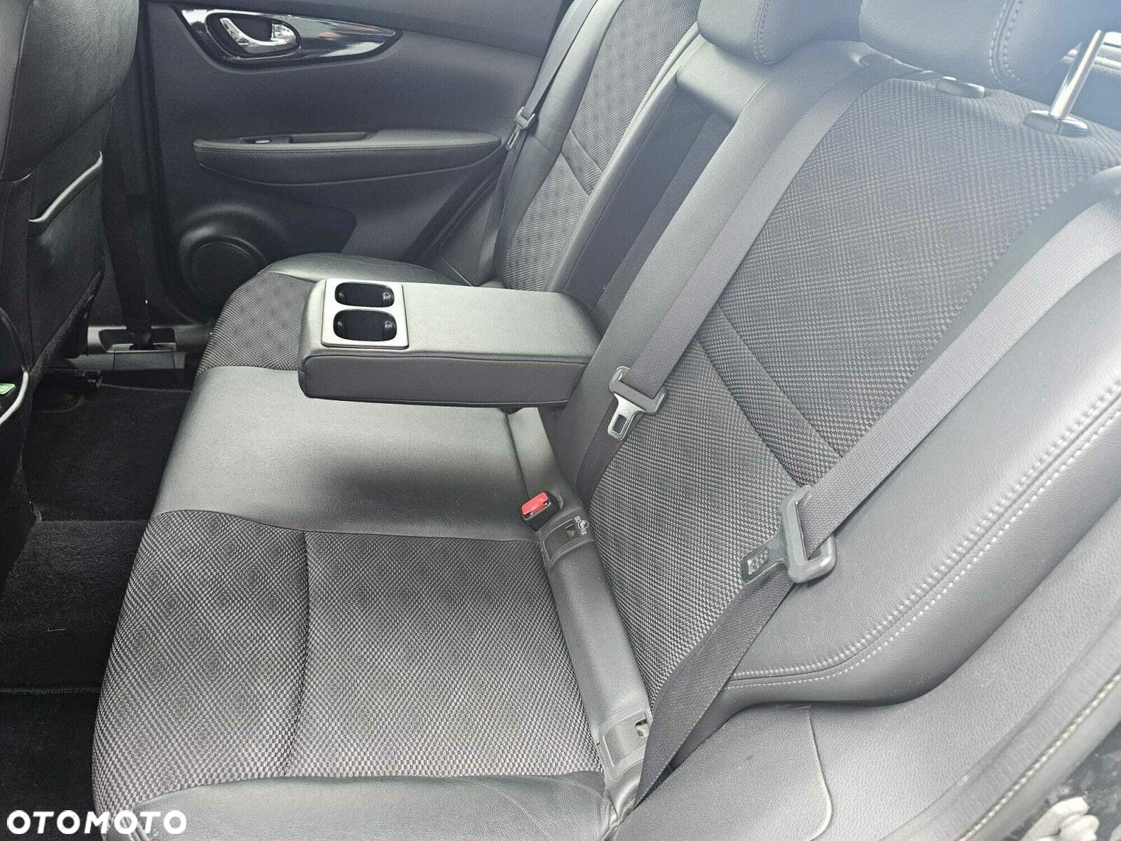 Nissan Qashqai 1.2 DIG-T Tekna EU6 - 11