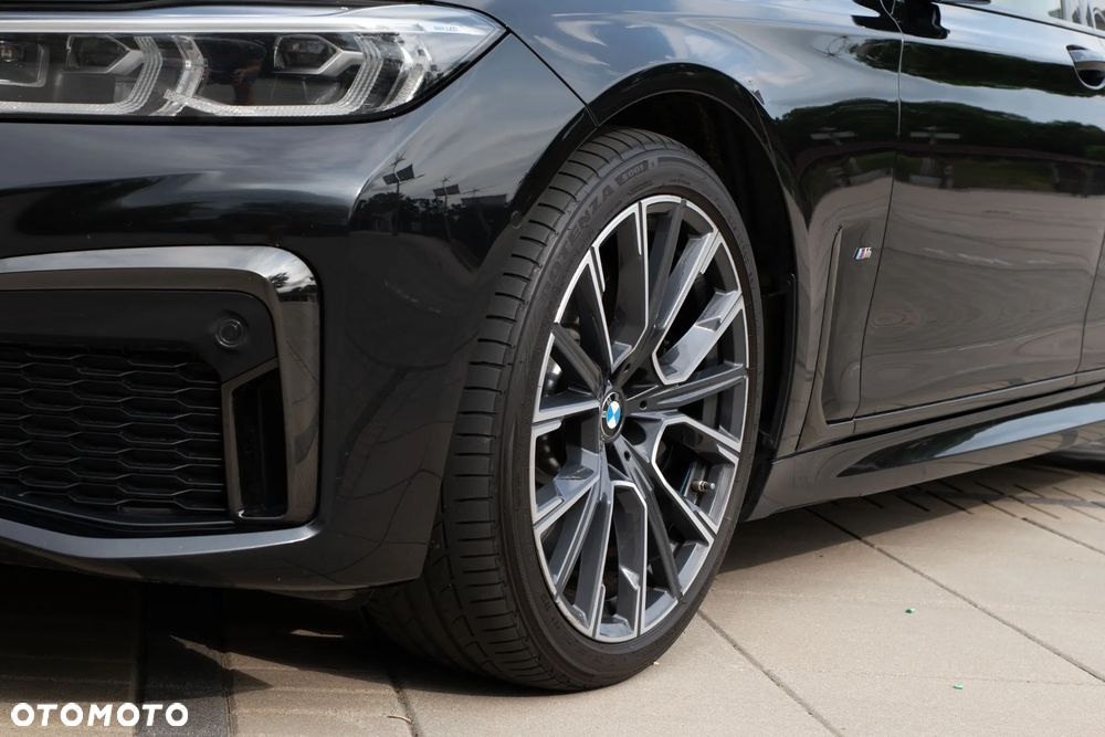 BMW Seria 7 740d xDrive mHEV sport - 5