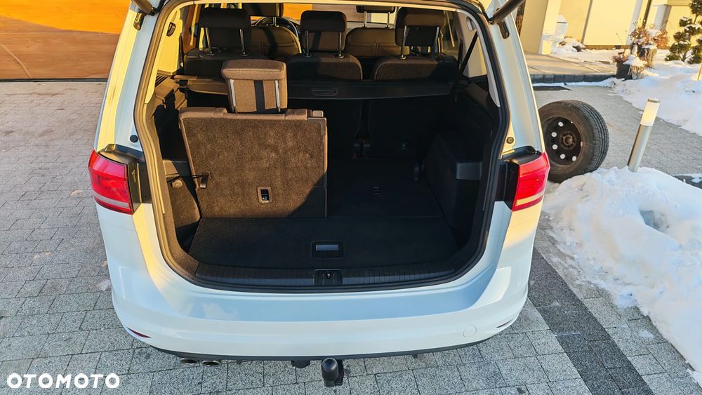 Volkswagen Touran 2.0 TDI SCR (BlueMotion Technology) DSG Highline - 18