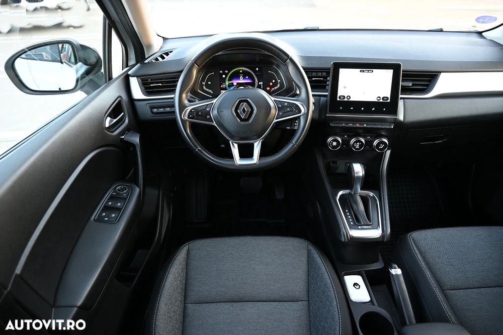 Renault Captur E-TECH Full 145 Equilibre - 9