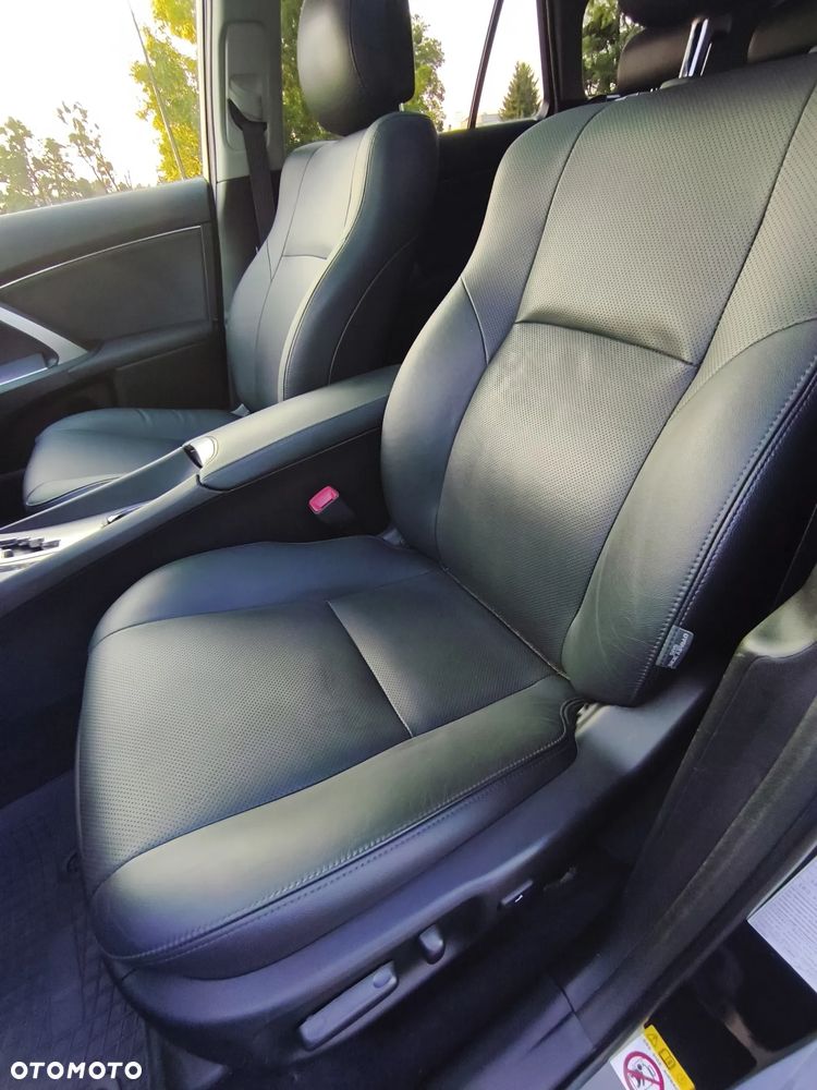 Toyota Avensis 2.0 Prestige MS - 11