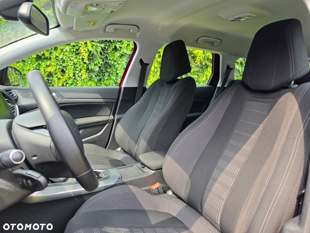Peugeot 308 1.6 BlueHDi Allure S&S EAT6 - 12