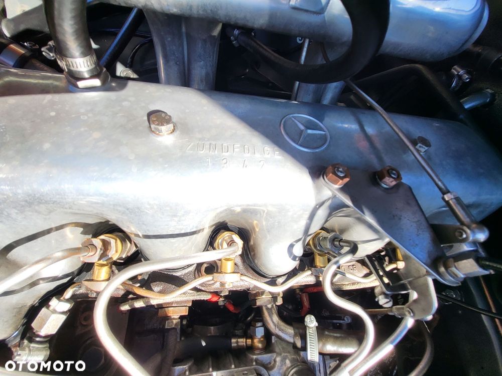 Mercedes-Benz Klasa E - 18