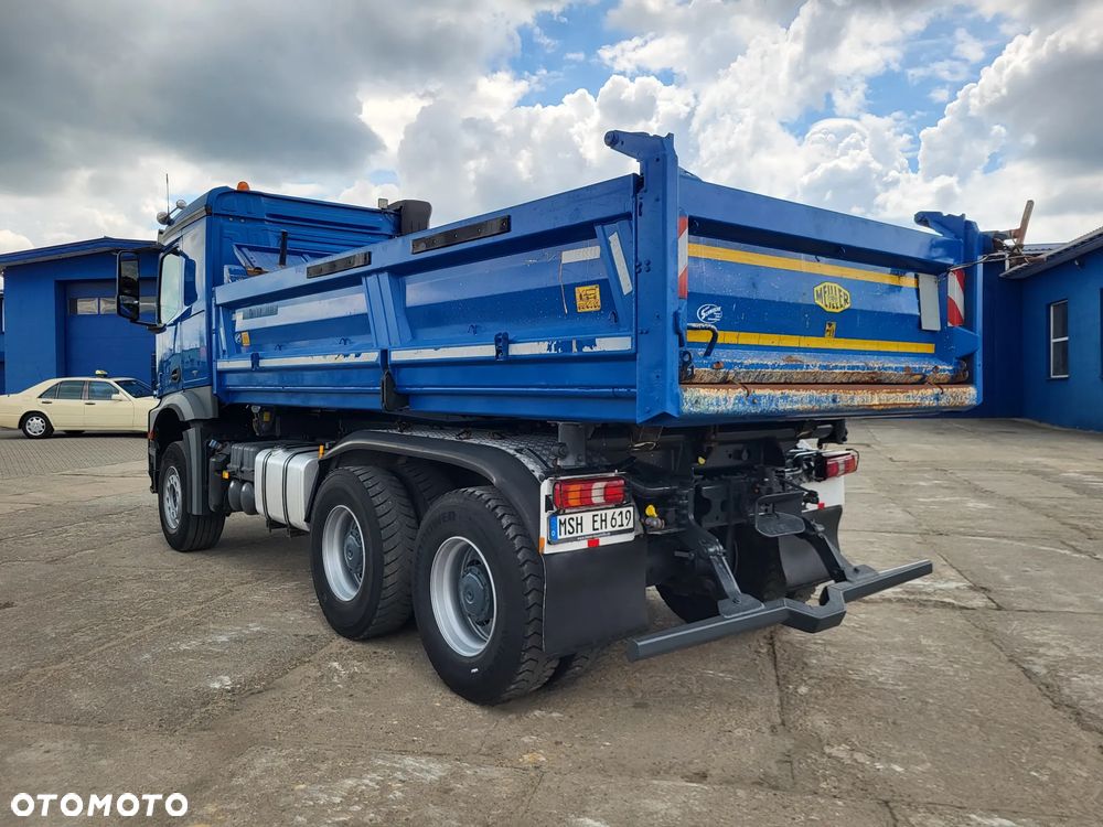 Mercedes-Benz AROCS 2643 6x4 wywrotka Meiller Bordmatic z Niemiec - 18