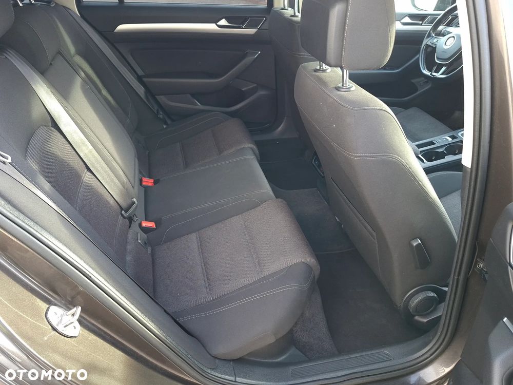 Volkswagen Passat Variant 1.8 TSI BMT Comfortline DSG - 28