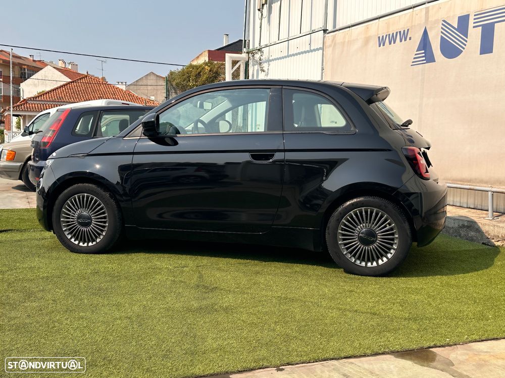 Fiat 500e 42 kWh Icon — fotografia 3