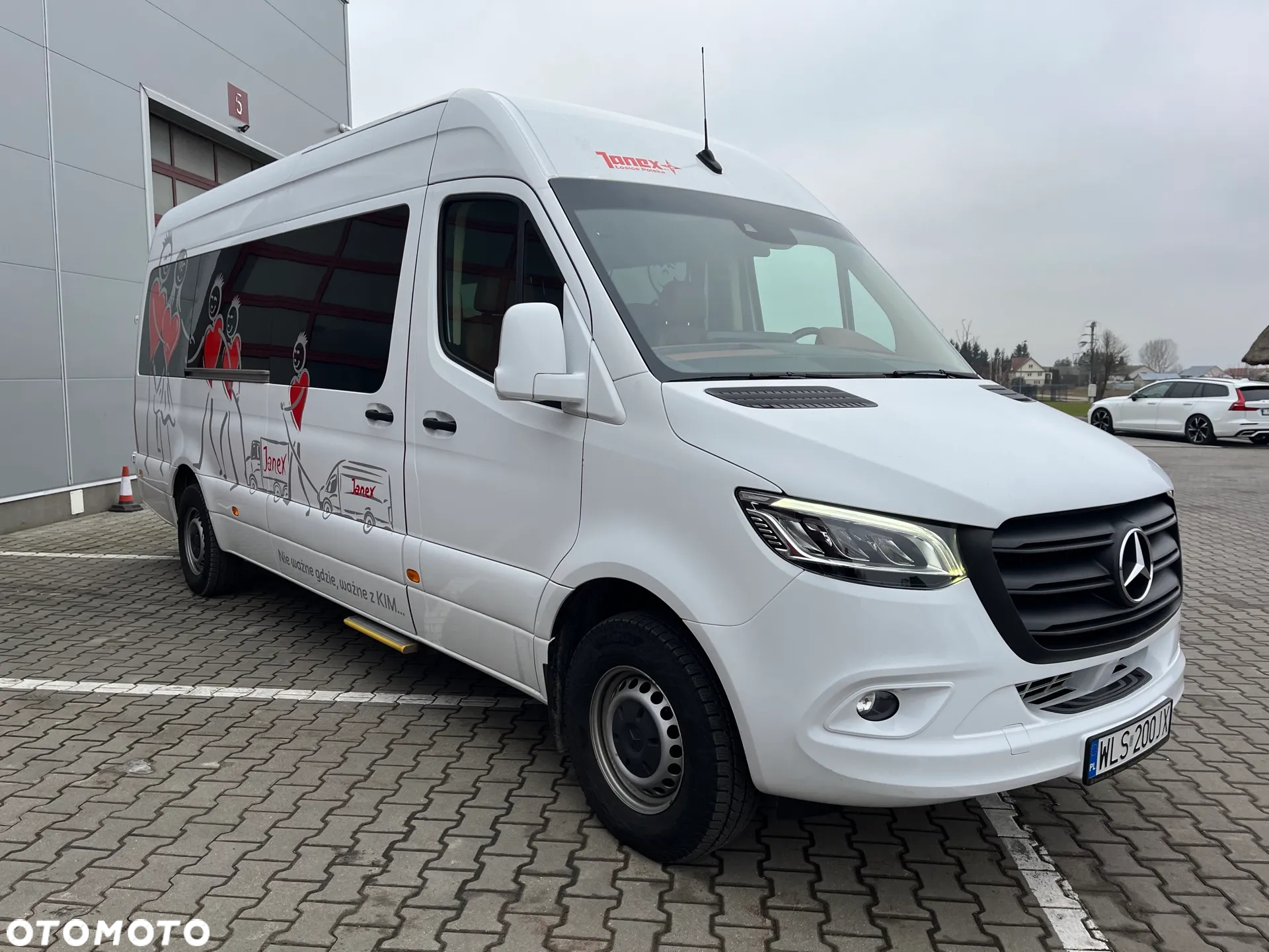 Mercedes-Benz Sprinter - 6