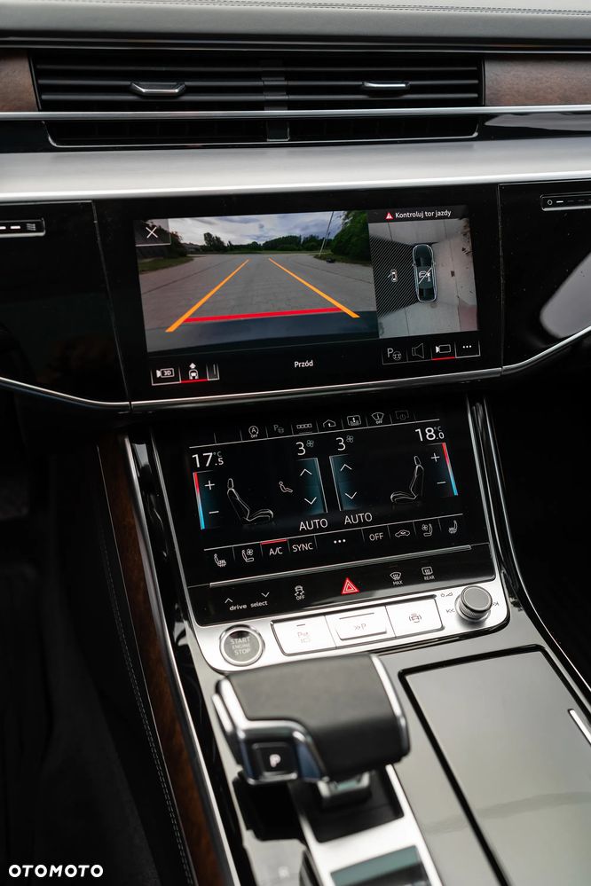 Audi A8 - 32