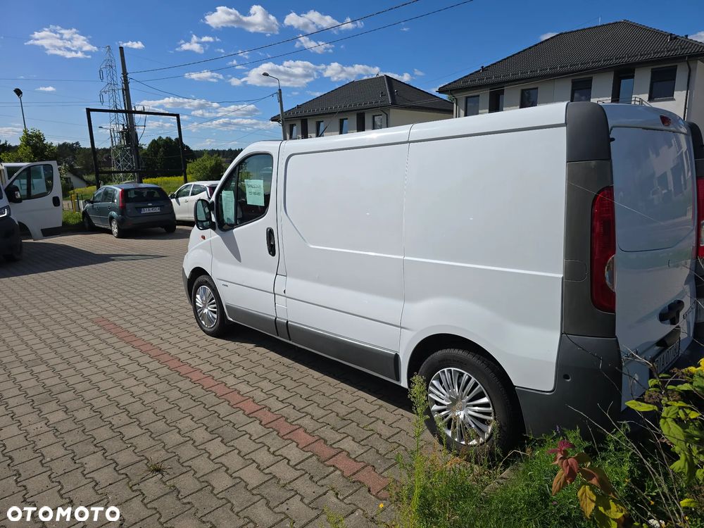 Opel Vivaro - 3