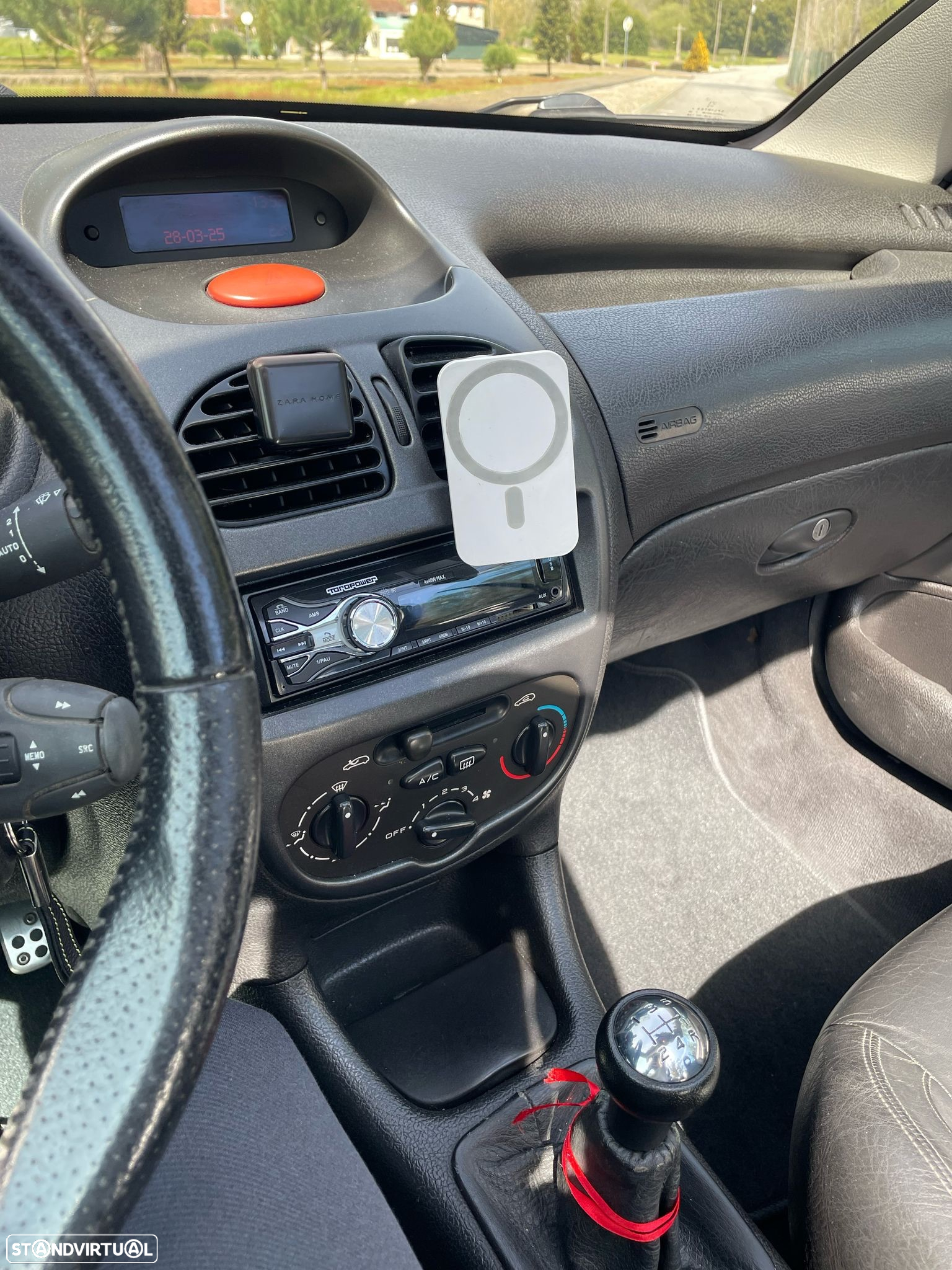 Peugeot 206 CC 1.6 - 4