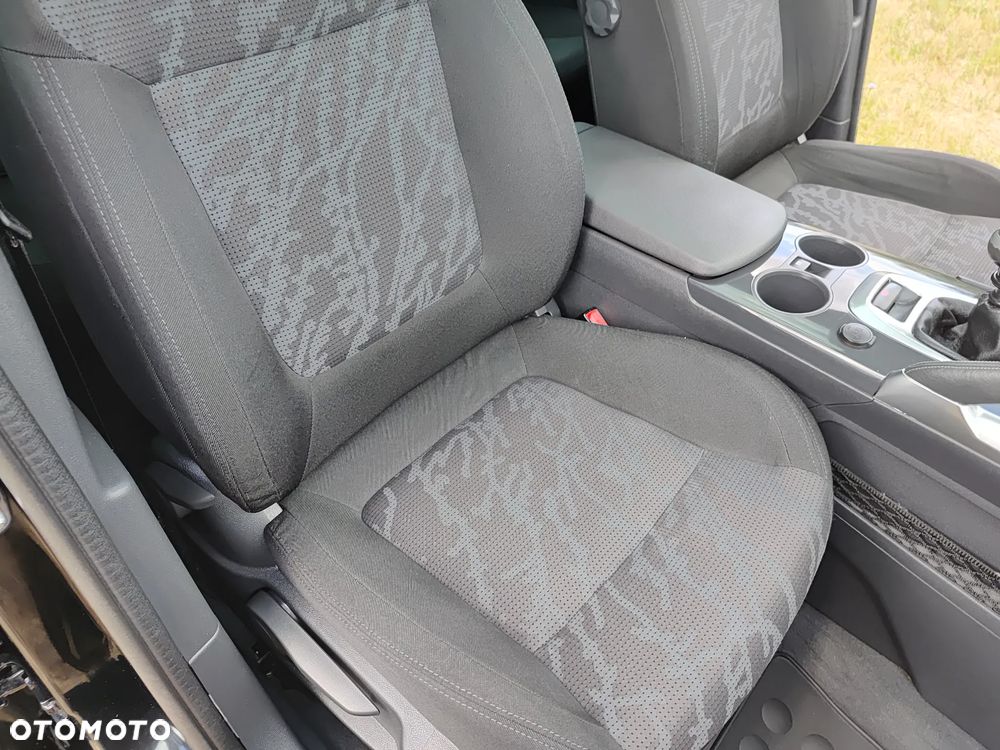 Peugeot 3008 2.0 HDi Premium - 30