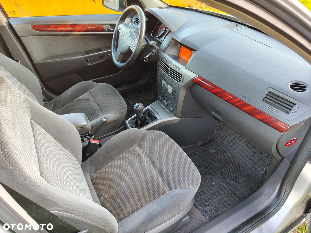 Opel Astra 1.6 Elegance - 15