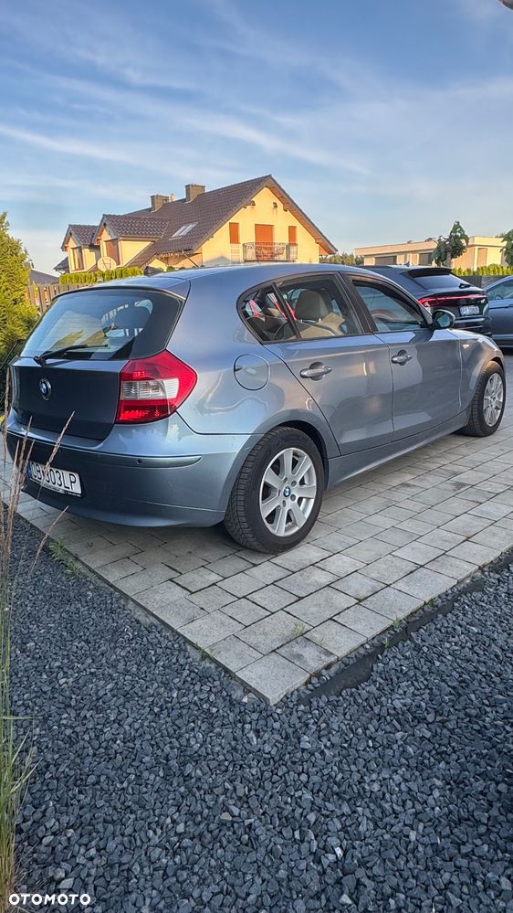 BMW Seria 1 120d - 3