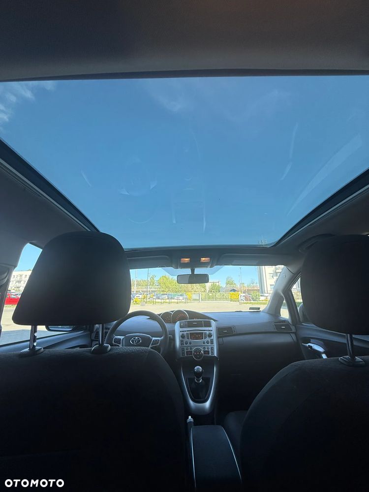 Toyota Verso 2.0 D-4D Edition - 10