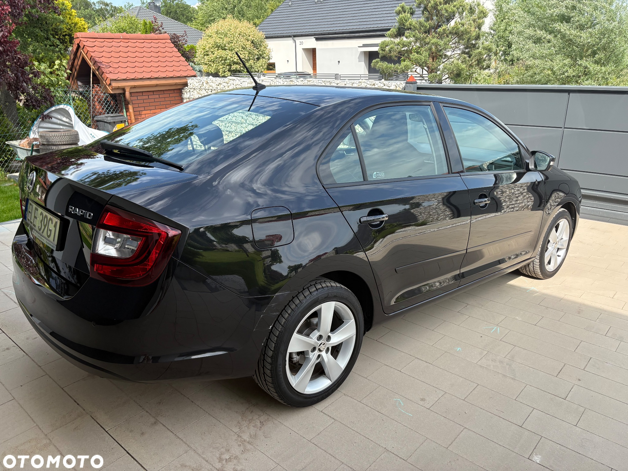 Skoda RAPID 1.0 TSI Style - 4