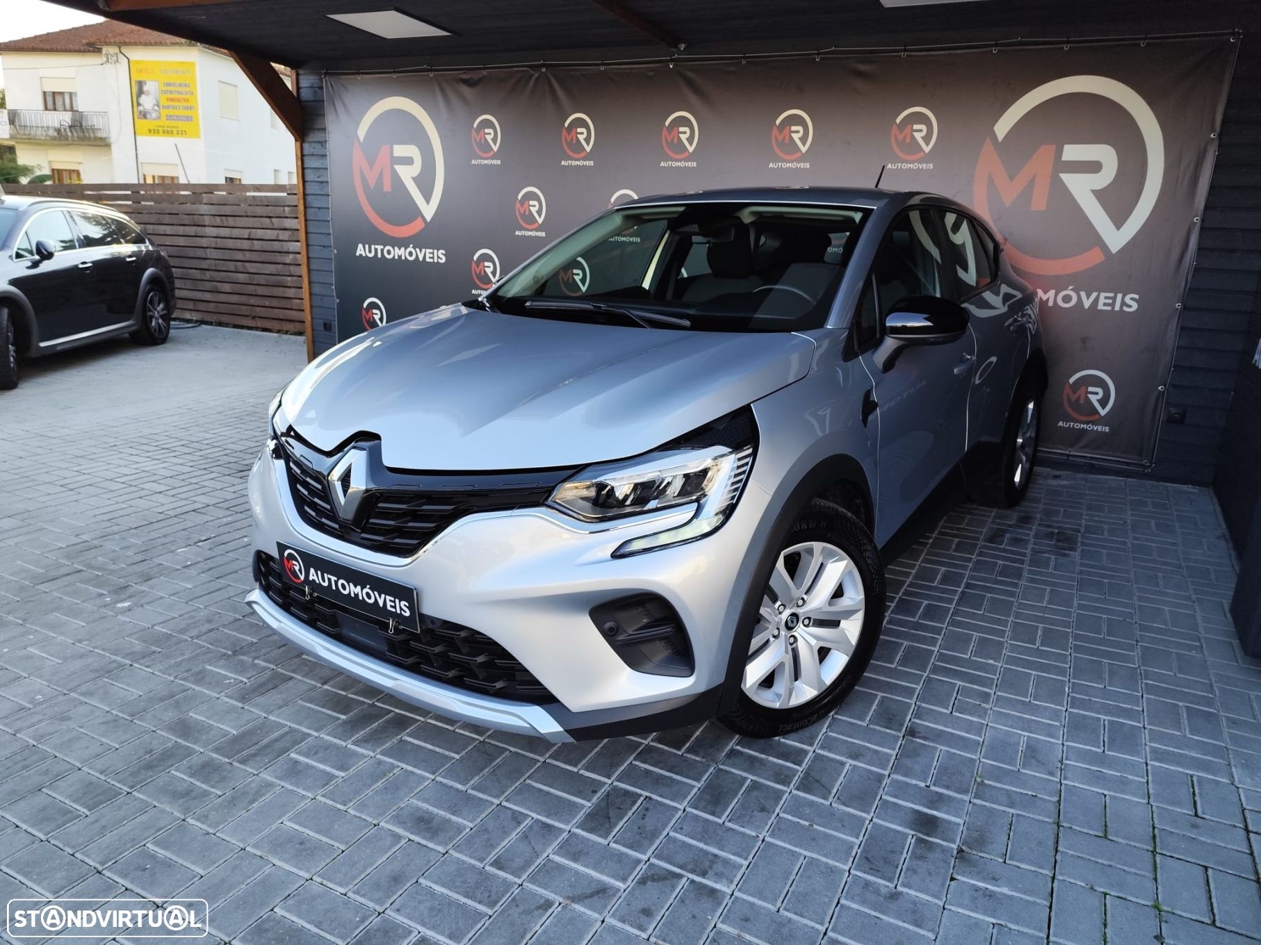 Renault Captur - 1