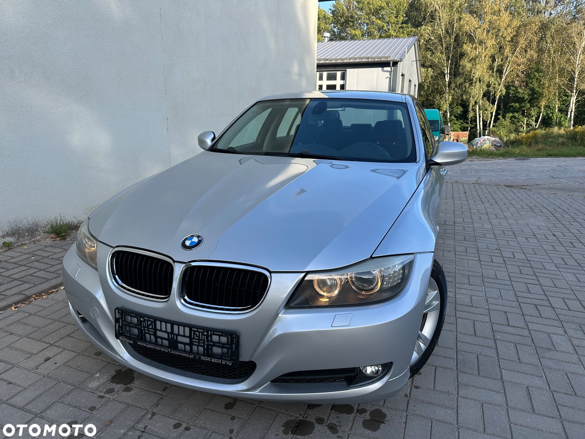BMW Seria 3 318i - 16