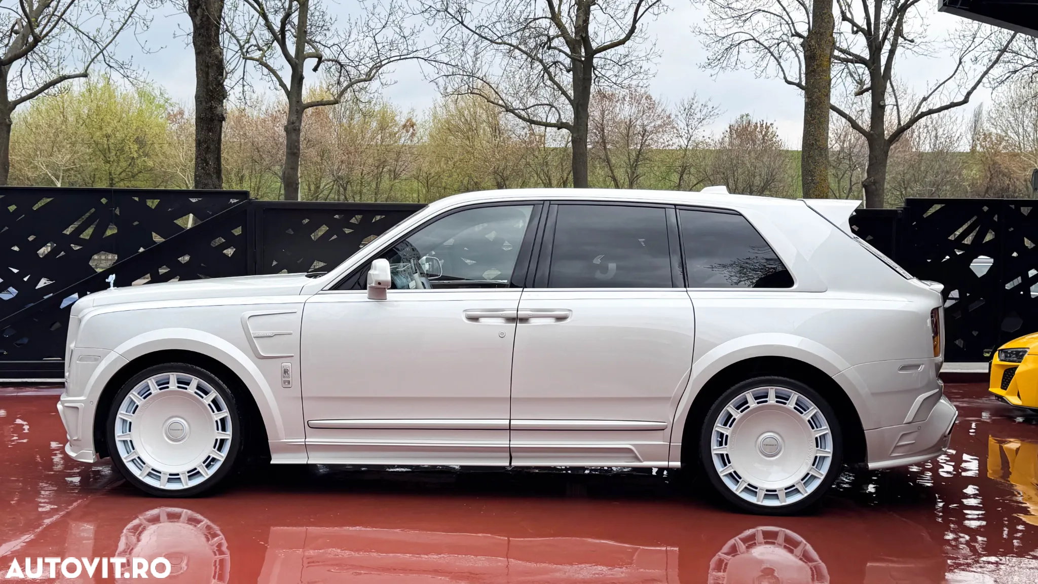 Rolls-Royce Cullinan Standard - 3