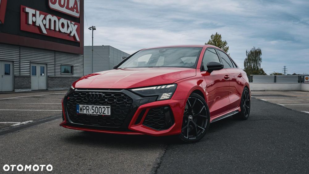 Audi RS3 Limousine - 2