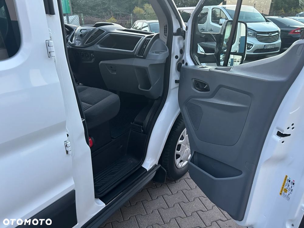 Ford Transit - 16